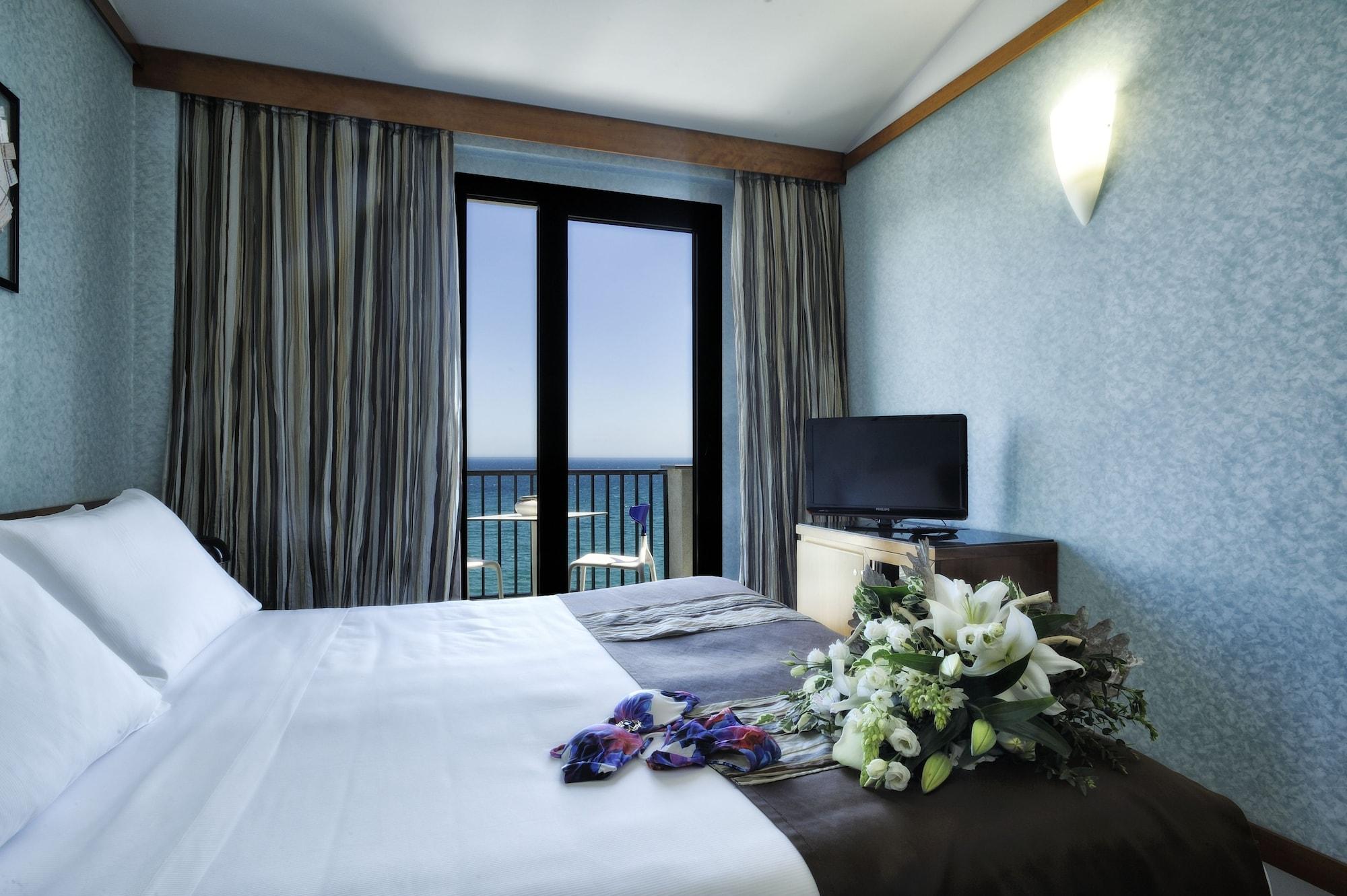 Mare Hotel Savona Ngoại thất bức ảnh